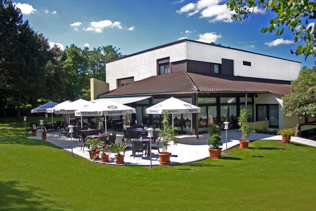 Hotel Haus Am Eberbach Stadtoldendorf Exterior foto